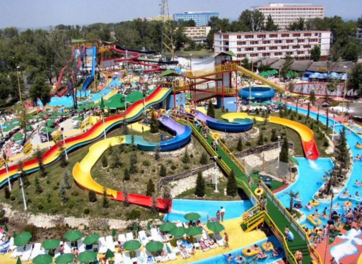 Grand Mamaia Lake Apartments كونستانتا المظهر الخارجي الصورة
