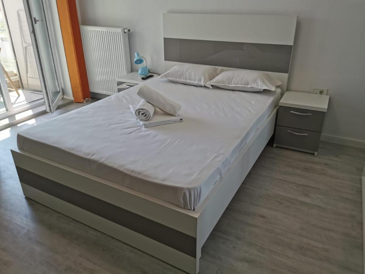Grand Mamaia Lake Apartments كونستانتا المظهر الخارجي الصورة