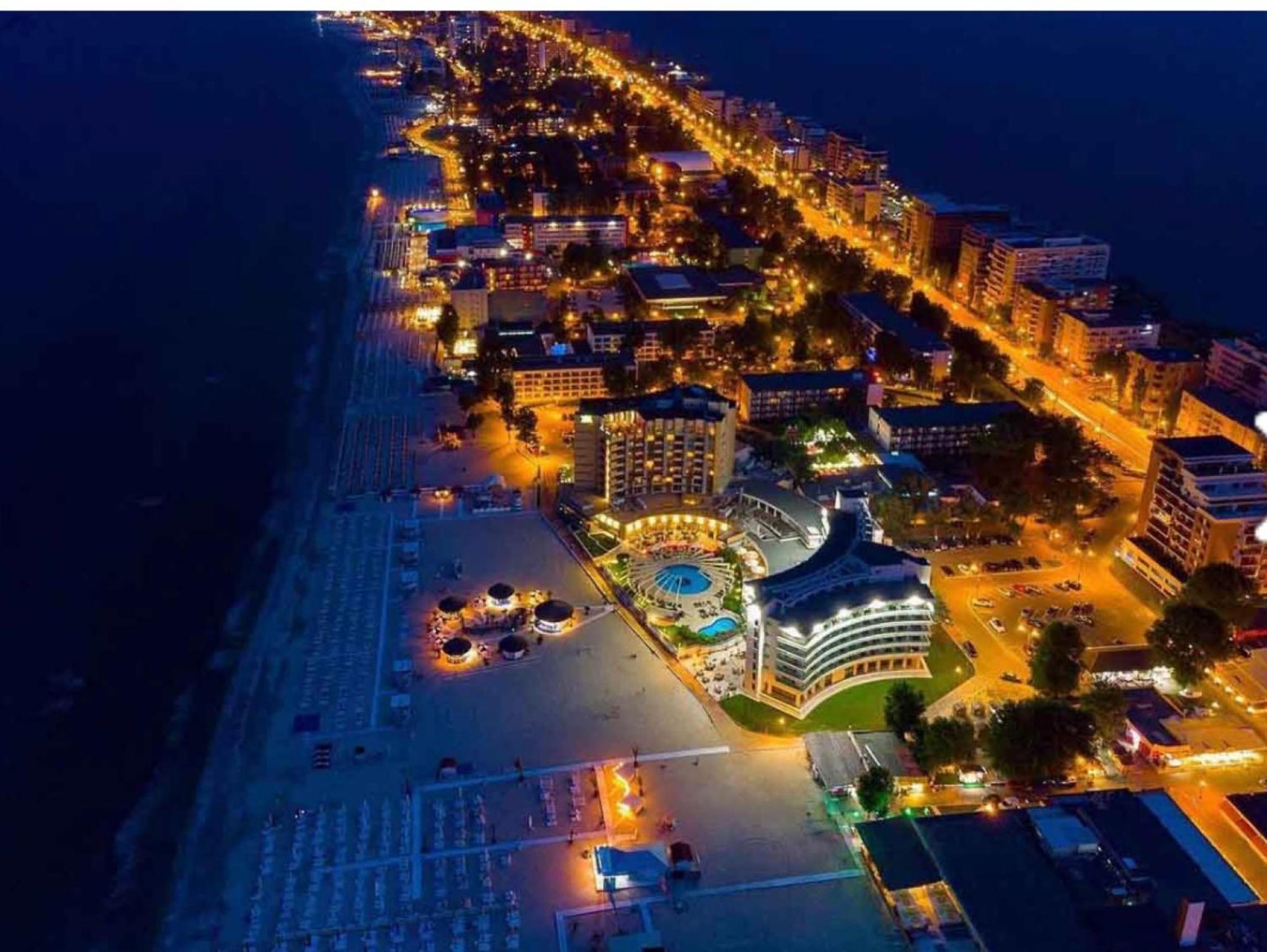 Grand Mamaia Lake Apartments كونستانتا المظهر الخارجي الصورة